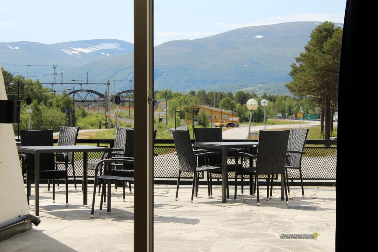 Oppdal Turisthotell ภายนอก รูปภาพ