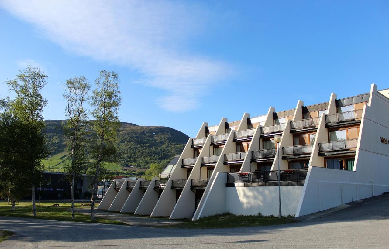 Oppdal Turisthotell ภายนอก รูปภาพ